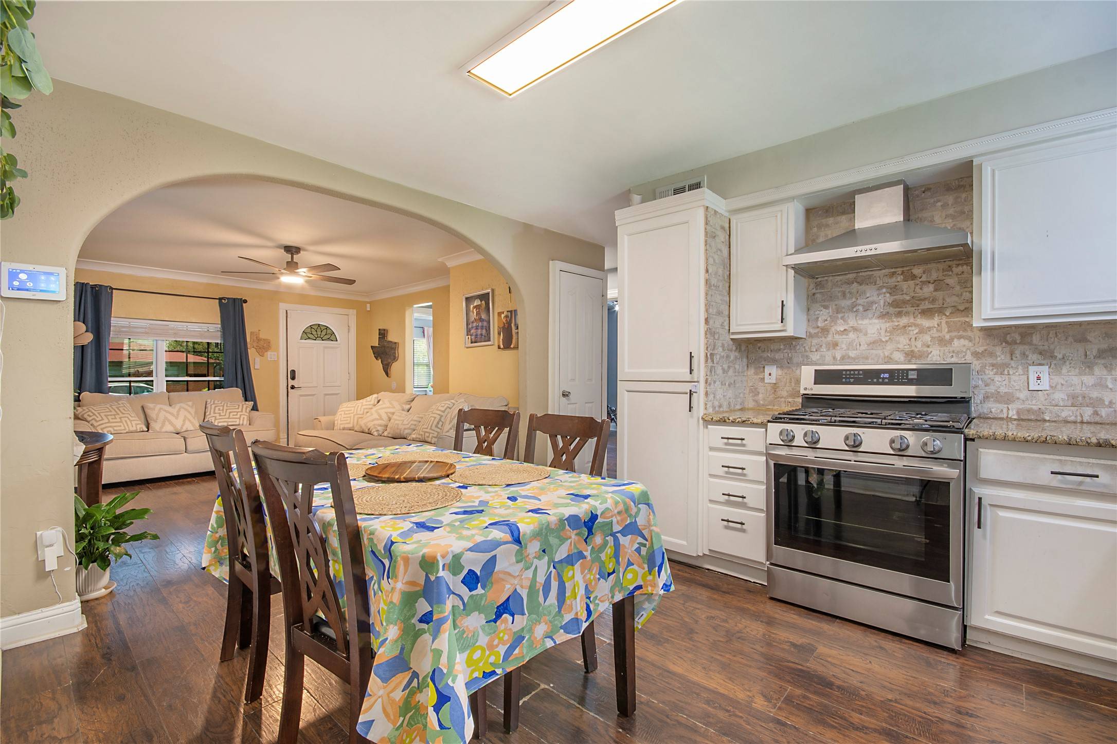 Mesquite, TX 75149,2204 Anita DR