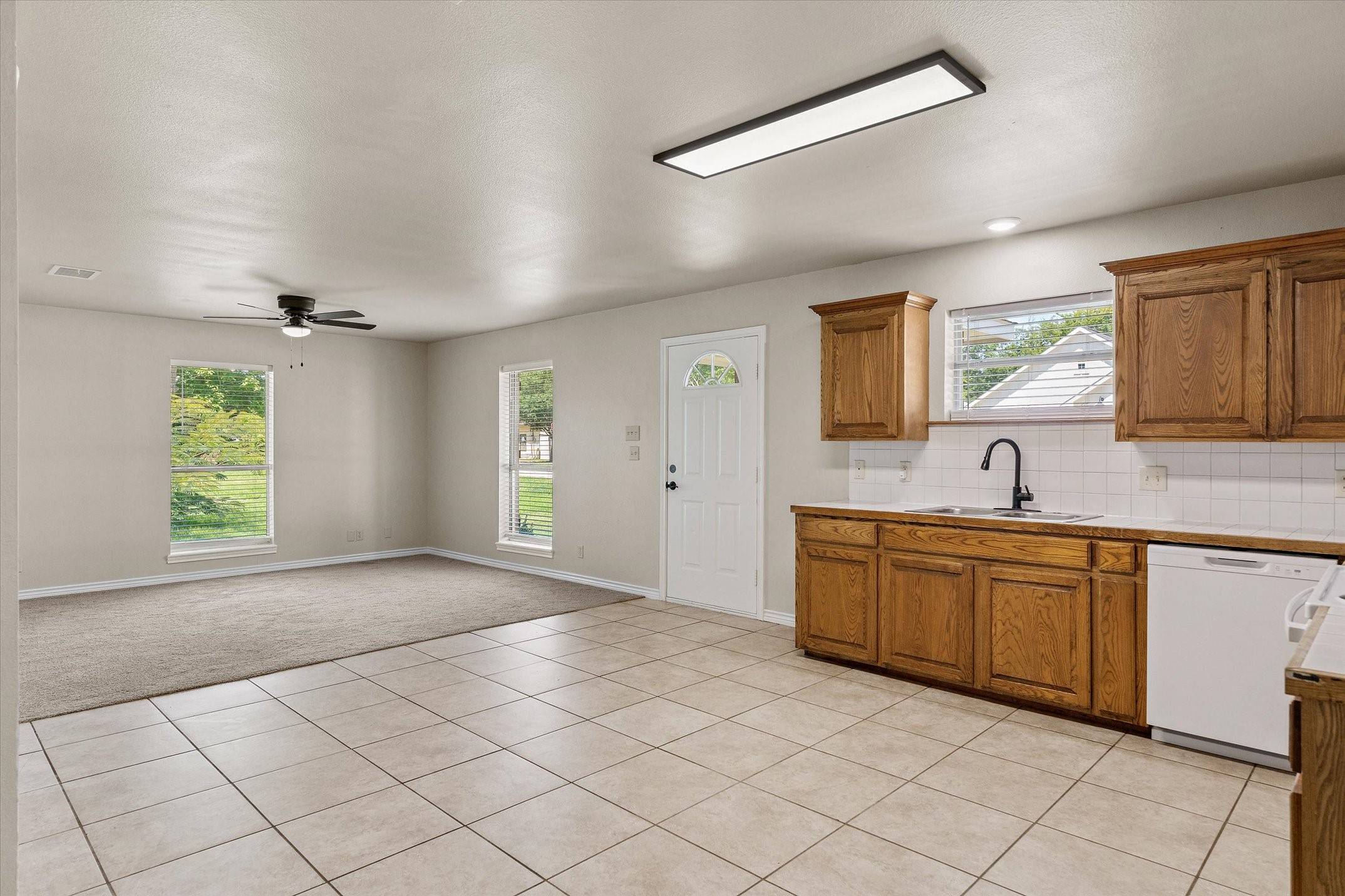 Wills Point, TX 75169,821 Gibbard AVE