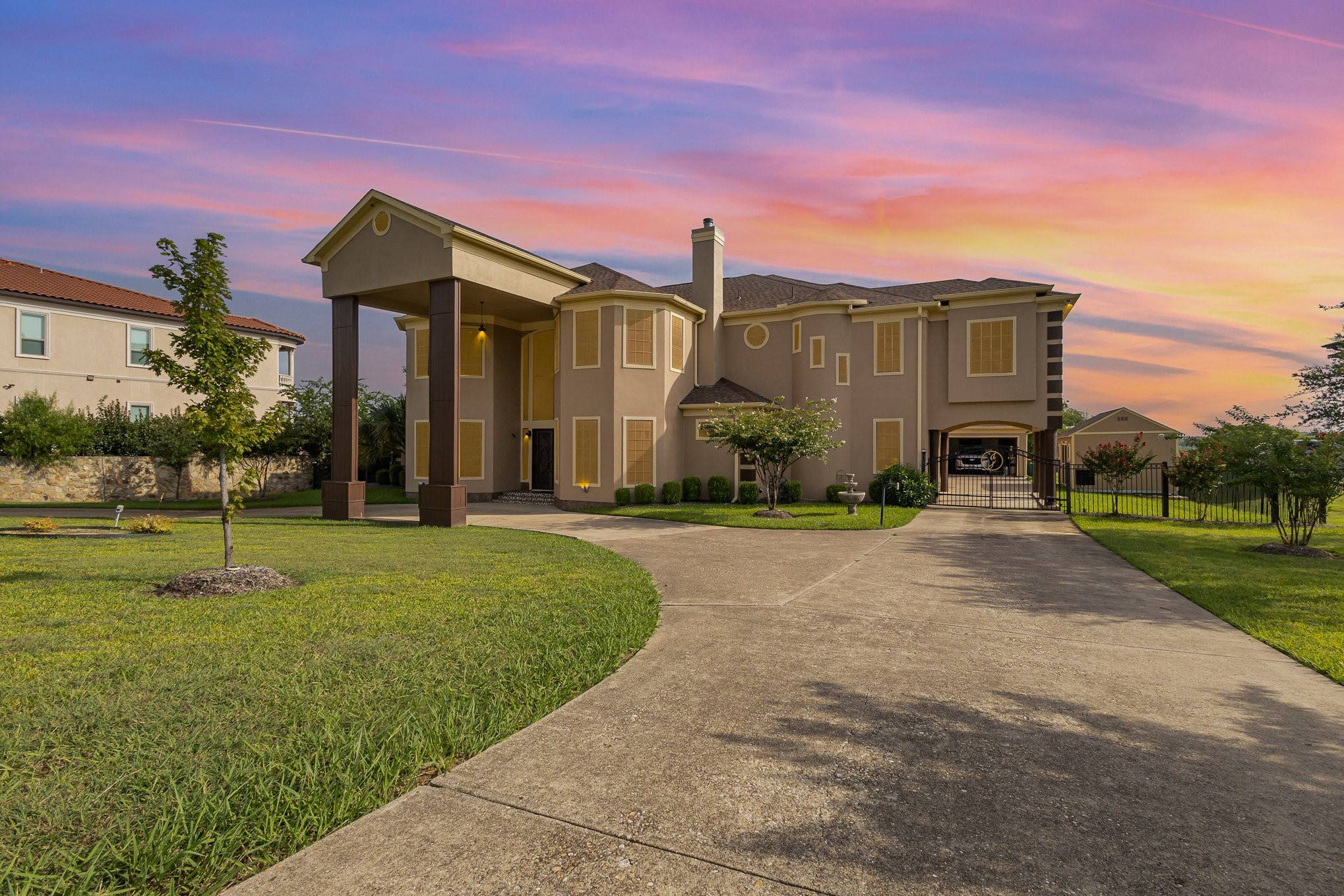 Grand Prairie, TX 75104,1031 Mallard Pointe DR
