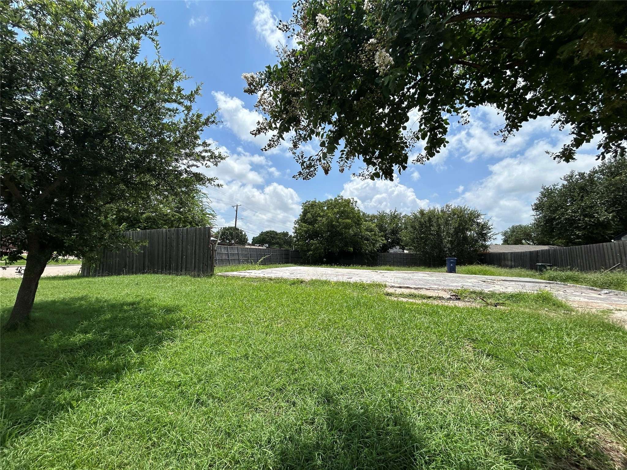 Garland, TX 75043,3825 Williamsburg DR