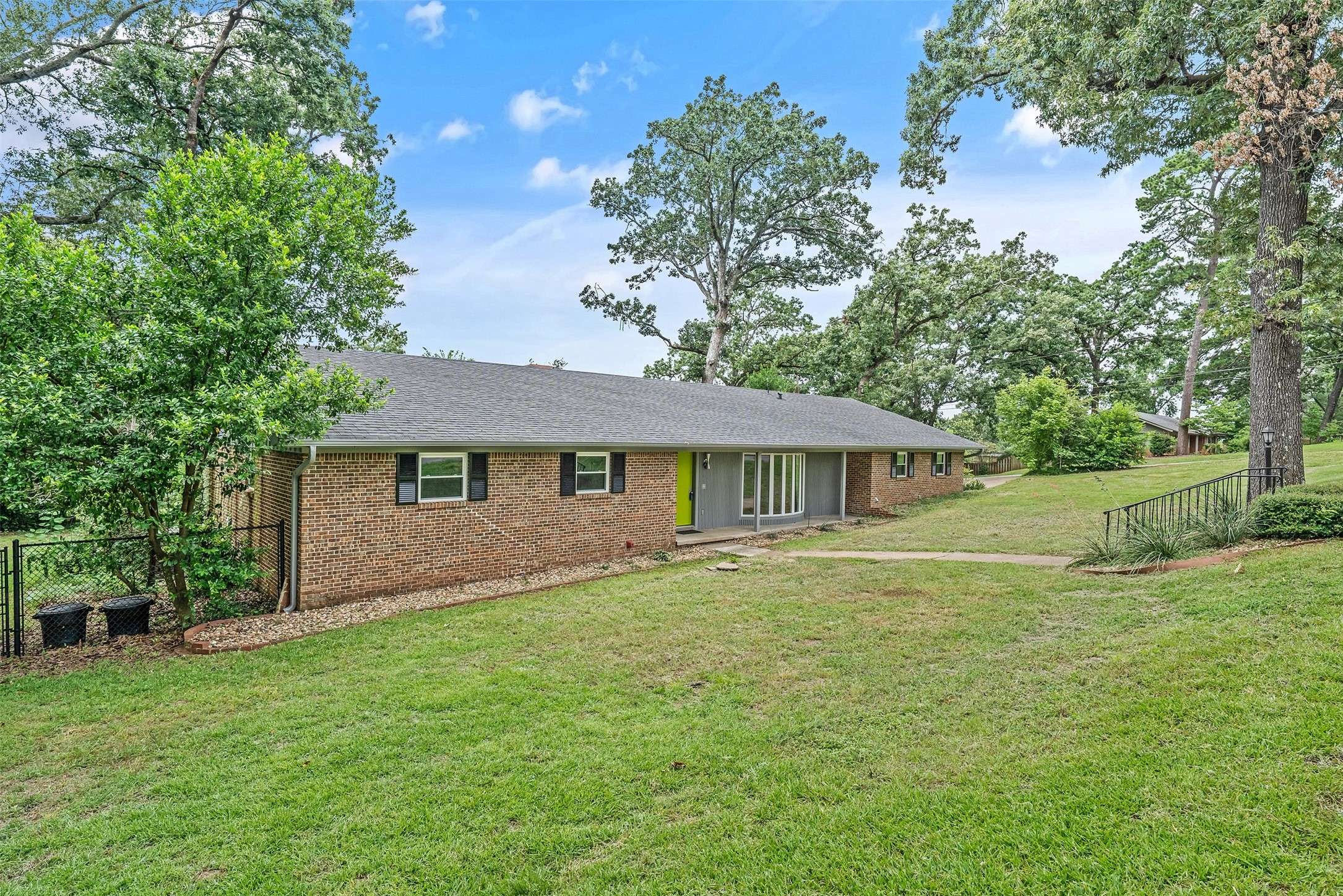 Tyler, TX 75701,905 E Watkins