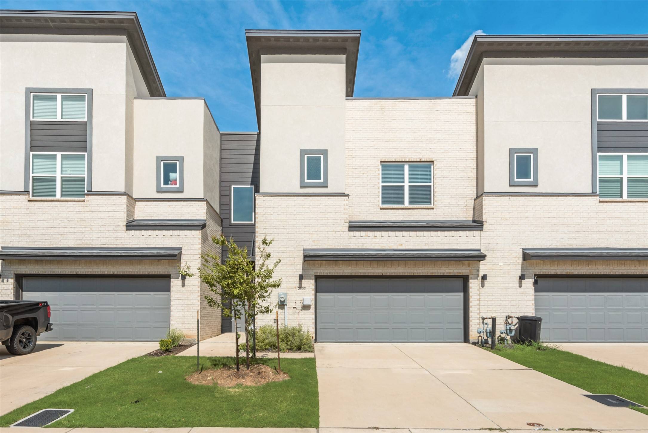 Irving, TX 75061,2000 Bethlehem ST