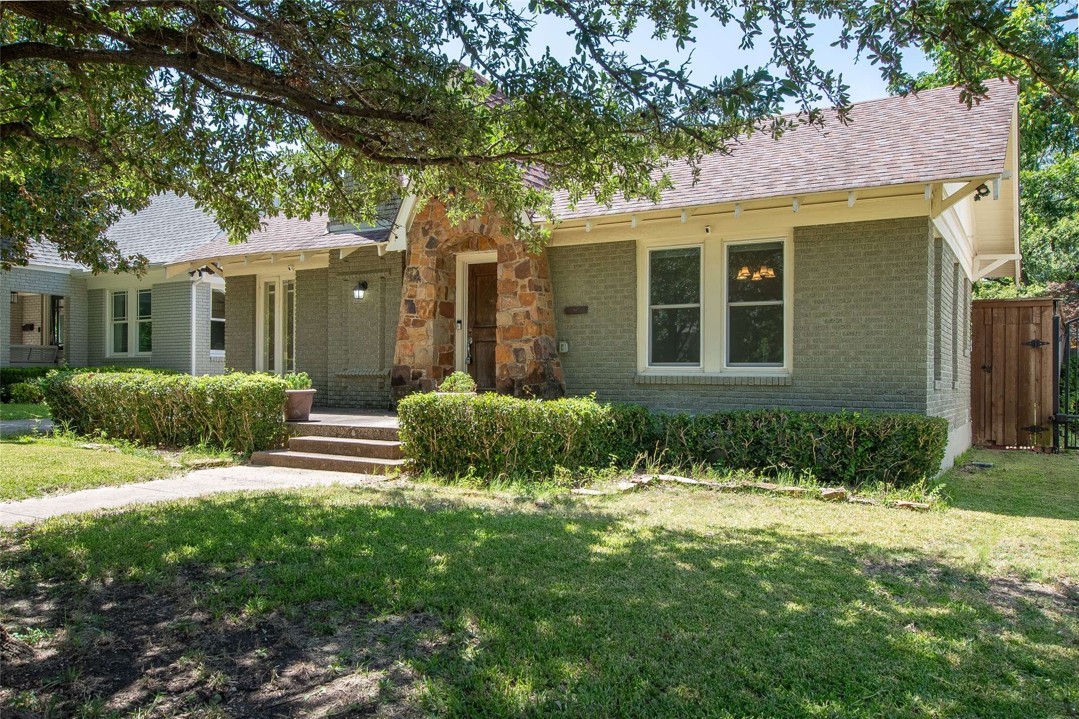 Dallas, TX 75206,5218 Vanderbilt AVE