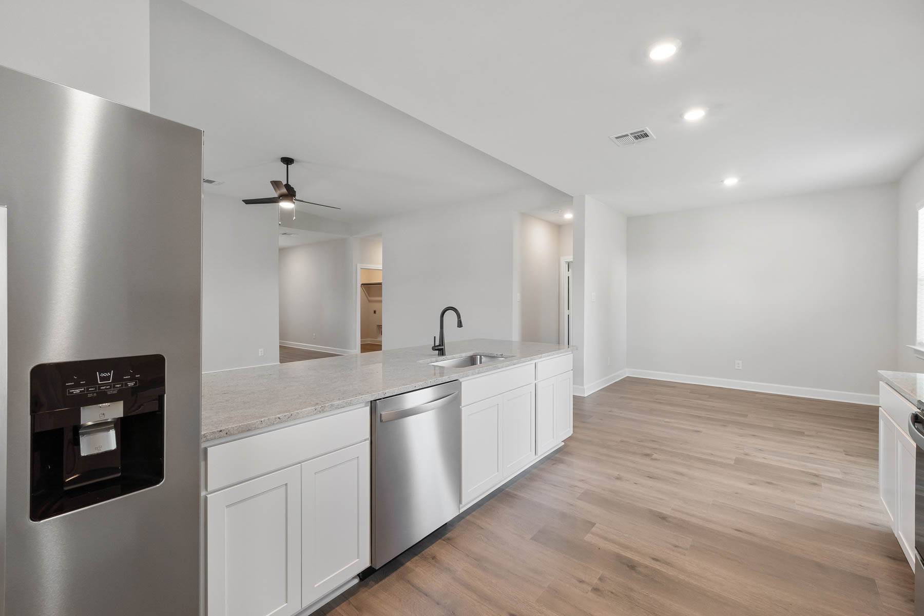 Hutchins, TX 75141,1005 Pecan PL