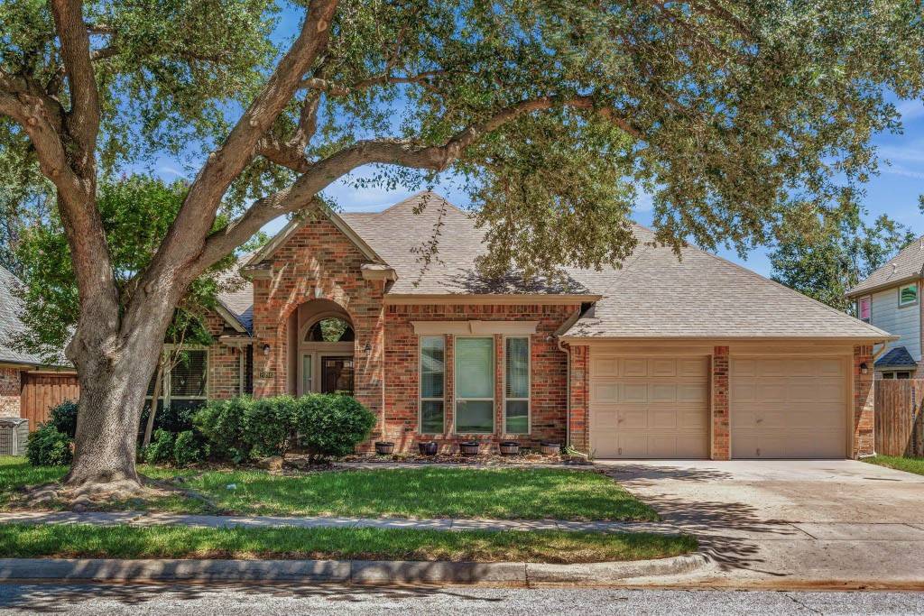 Grapevine, TX 76051,2096 Brookgate DR