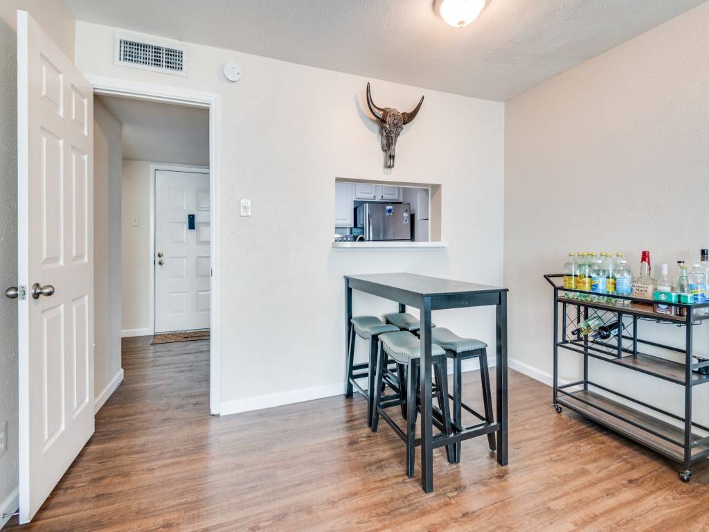 Irving, TX 75062,4539 N O Connor RD #2234