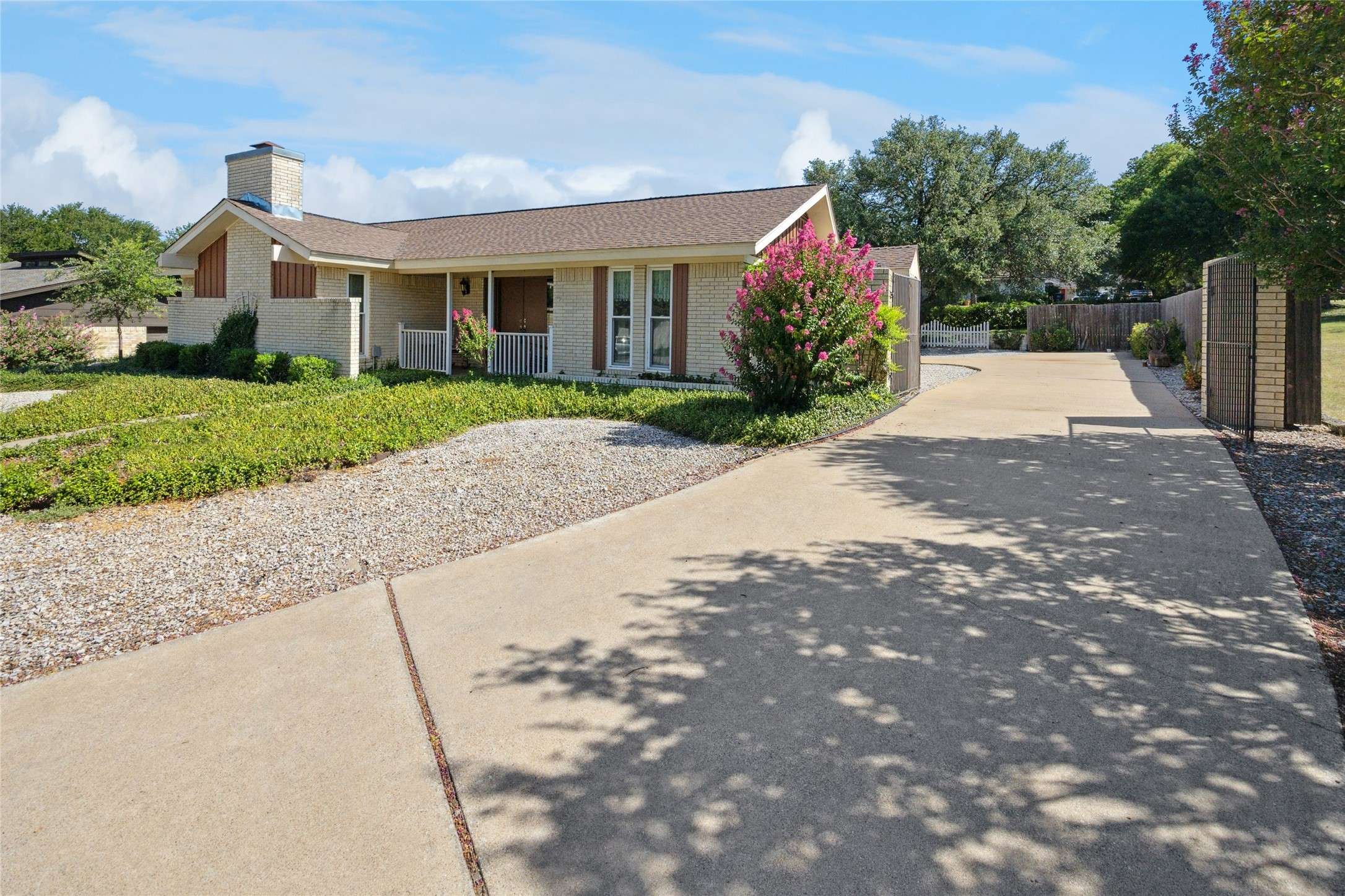 Fort Worth, TX 76179,7800 Regatta CT