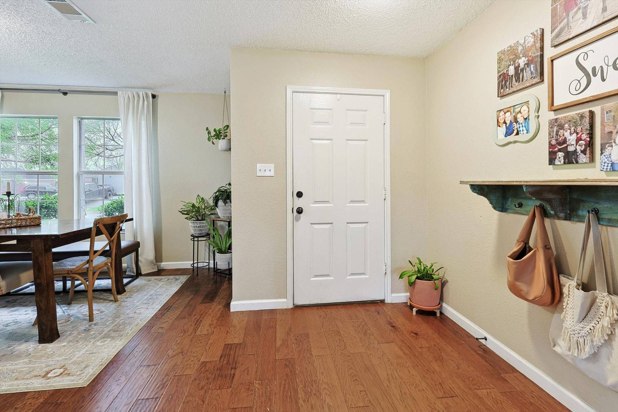 Justin, TX 76247,1016 Ridgetop DR