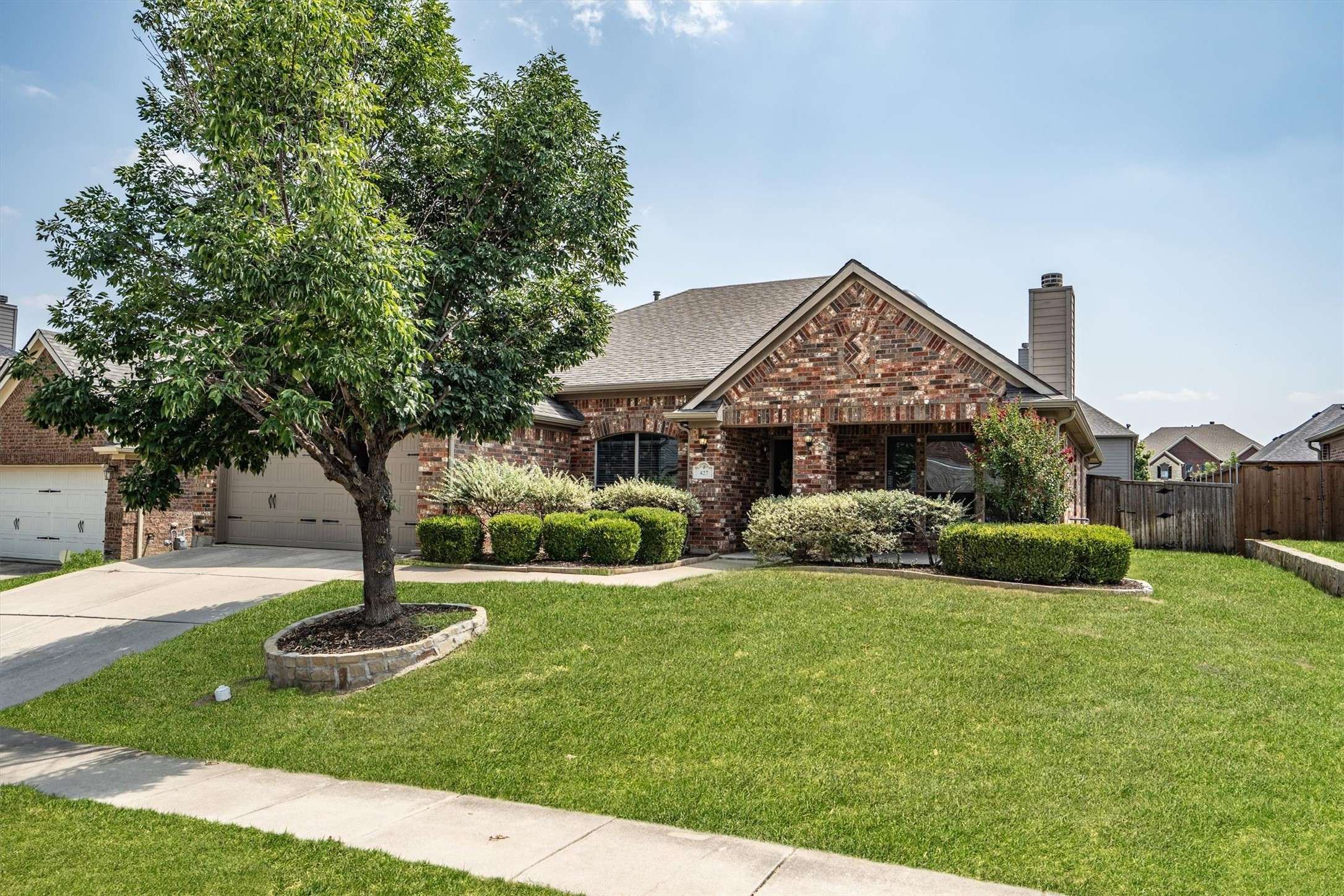 Roanoke, TX 76262,427 Brighton ST