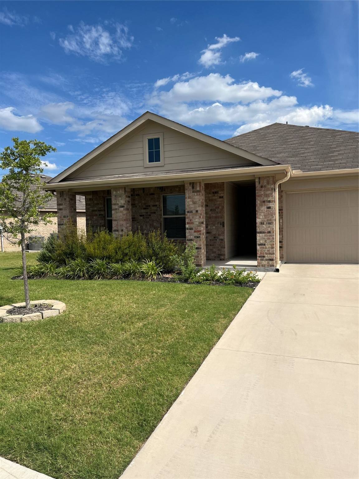 Justin, TX 76247,725 Emmons Creek ST