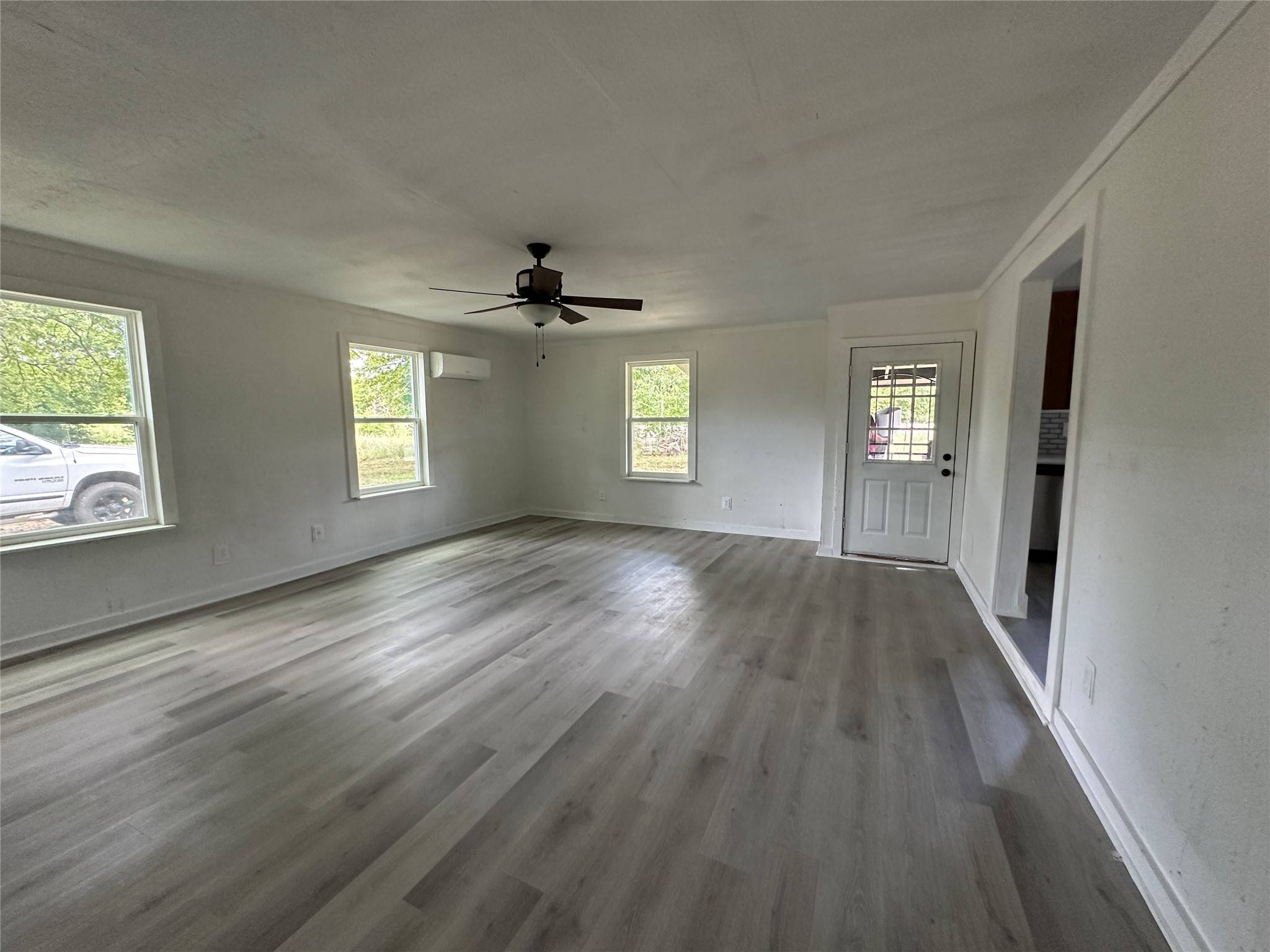 Whitewright, TX 75491,2046 Fm 121