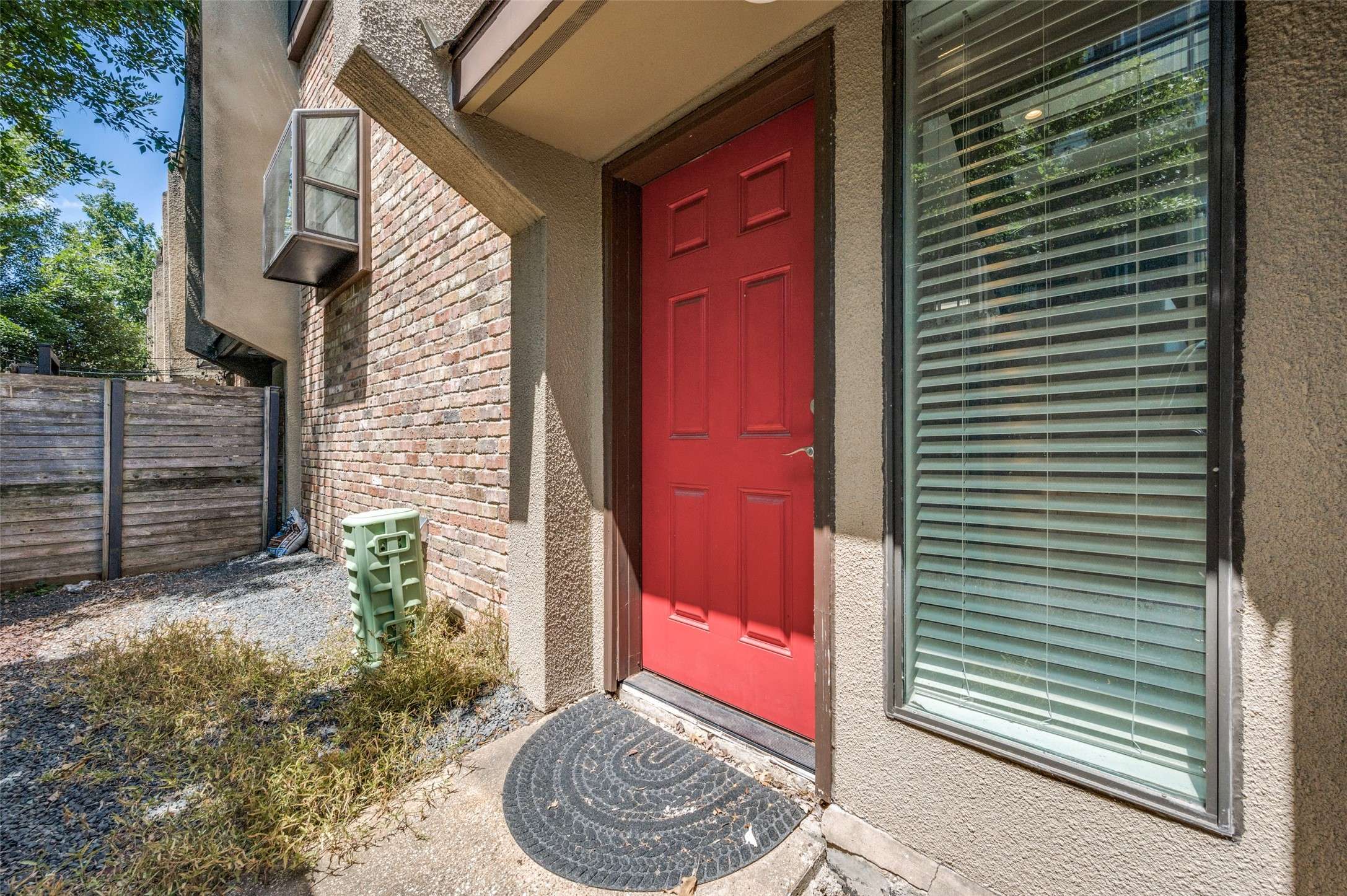 Dallas, TX 75206,2020 N Garrett AVE #104