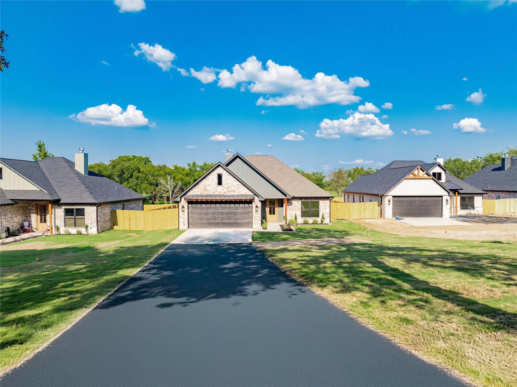 Athens, TX 75751,6409 Mill Run RD