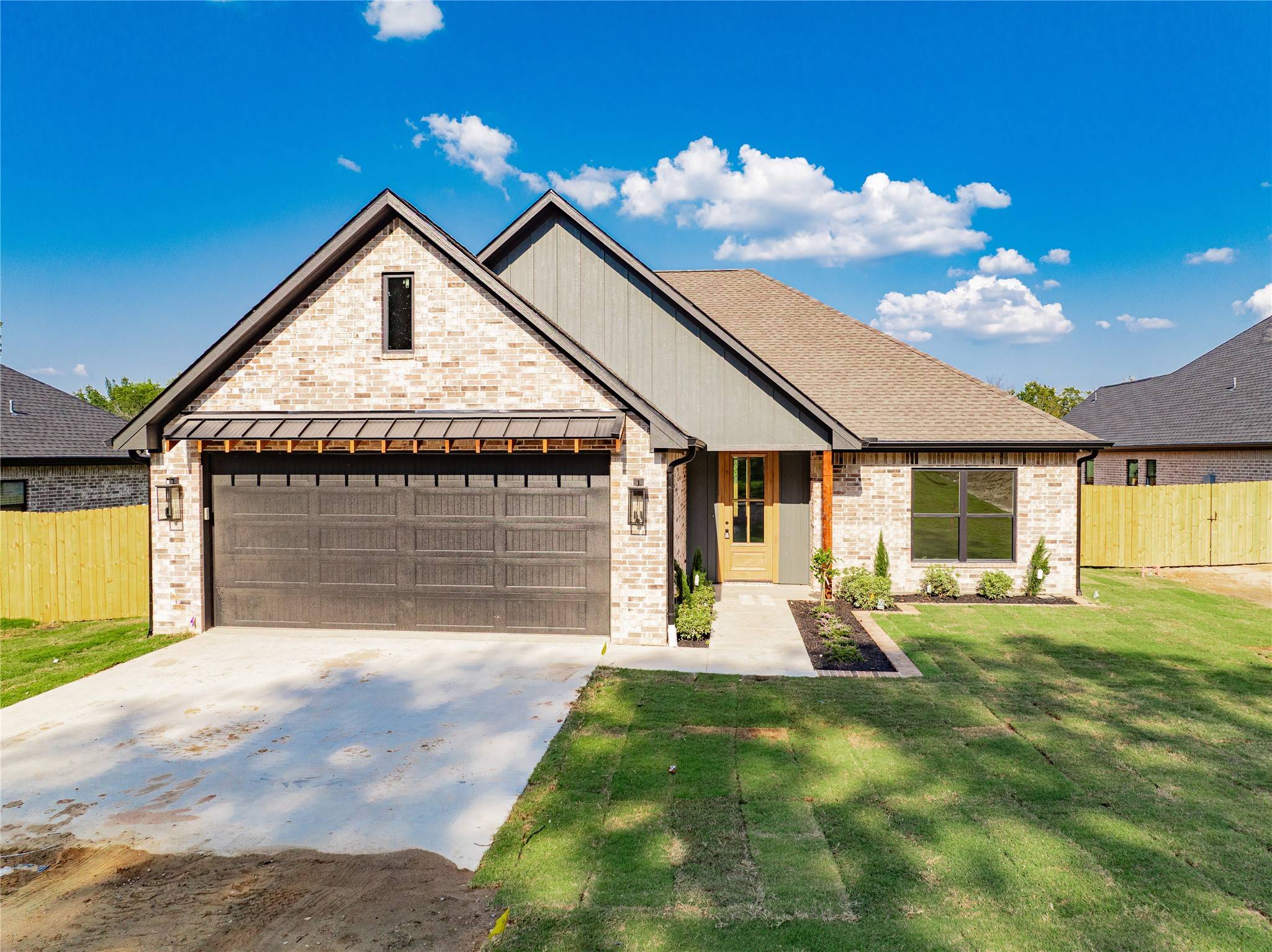 Athens, TX 75751,6409 Mill Run RD