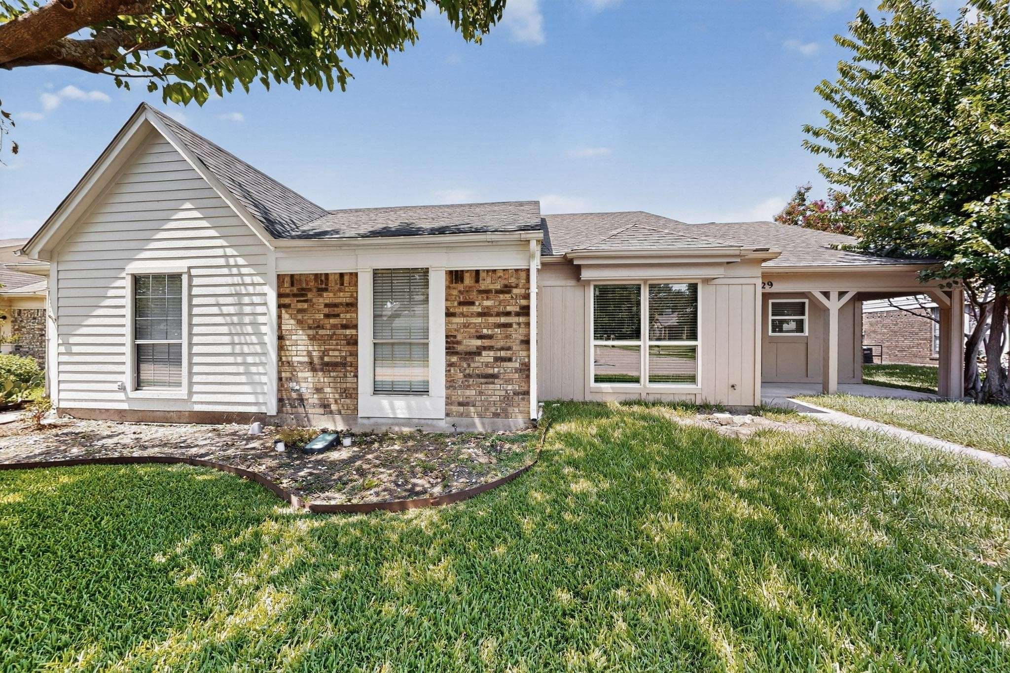 Mesquite, TX 75149,829 Denmark DR