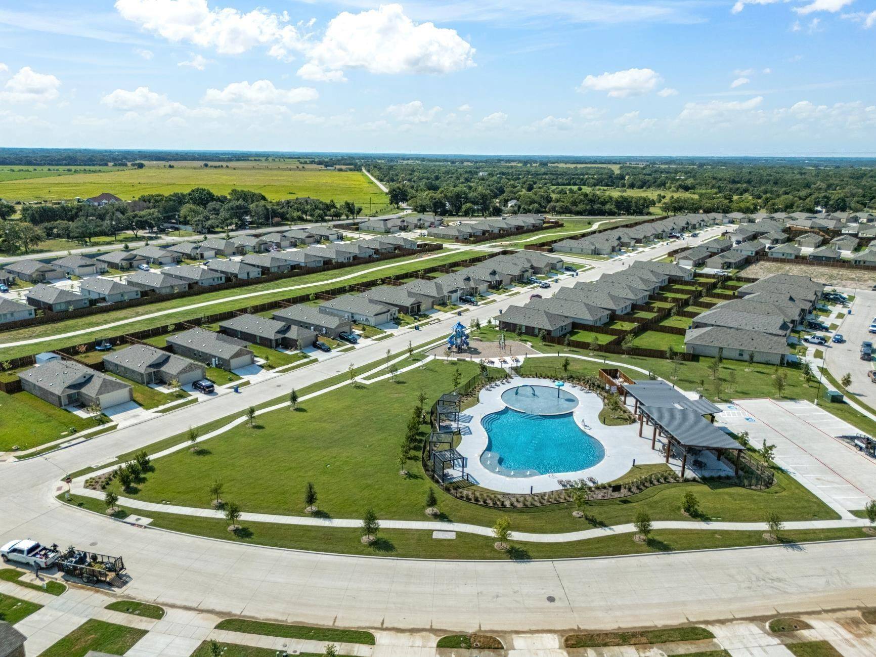 Ennis, TX 75119,1052 Shady Oaks DR