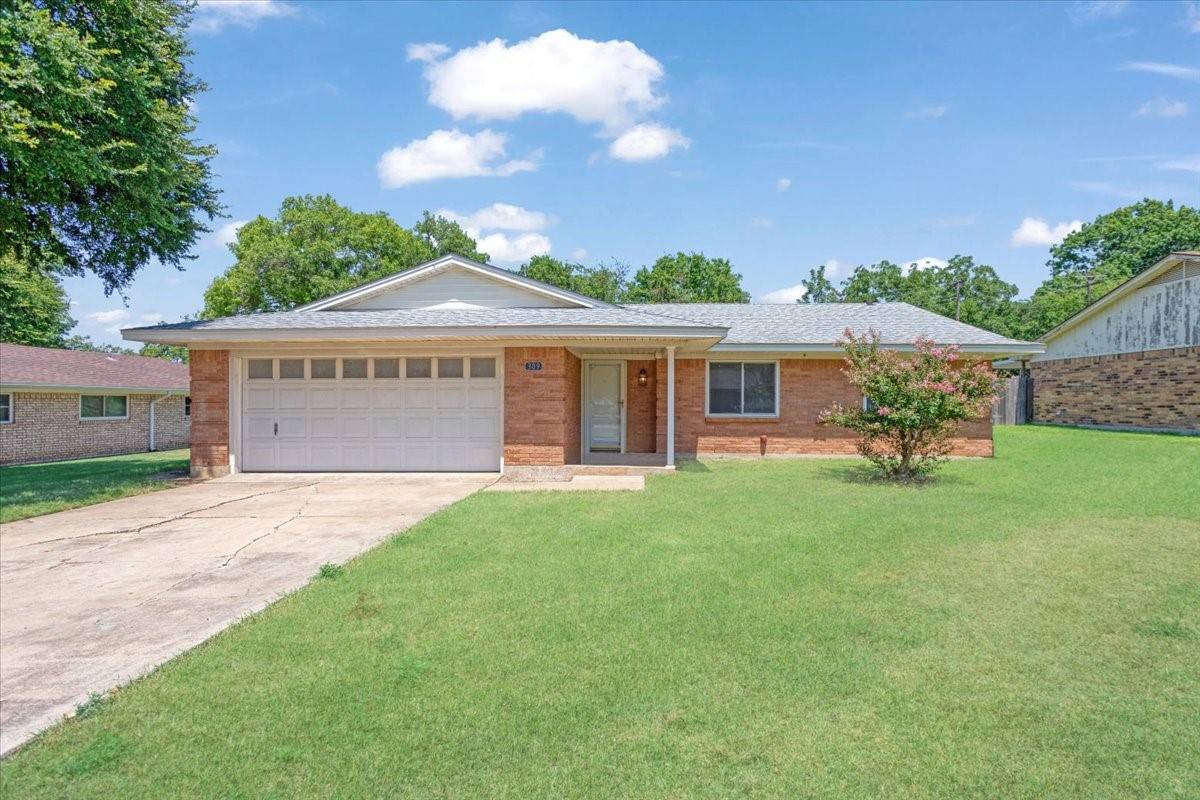 Howe, TX 75459,Address not disclosed