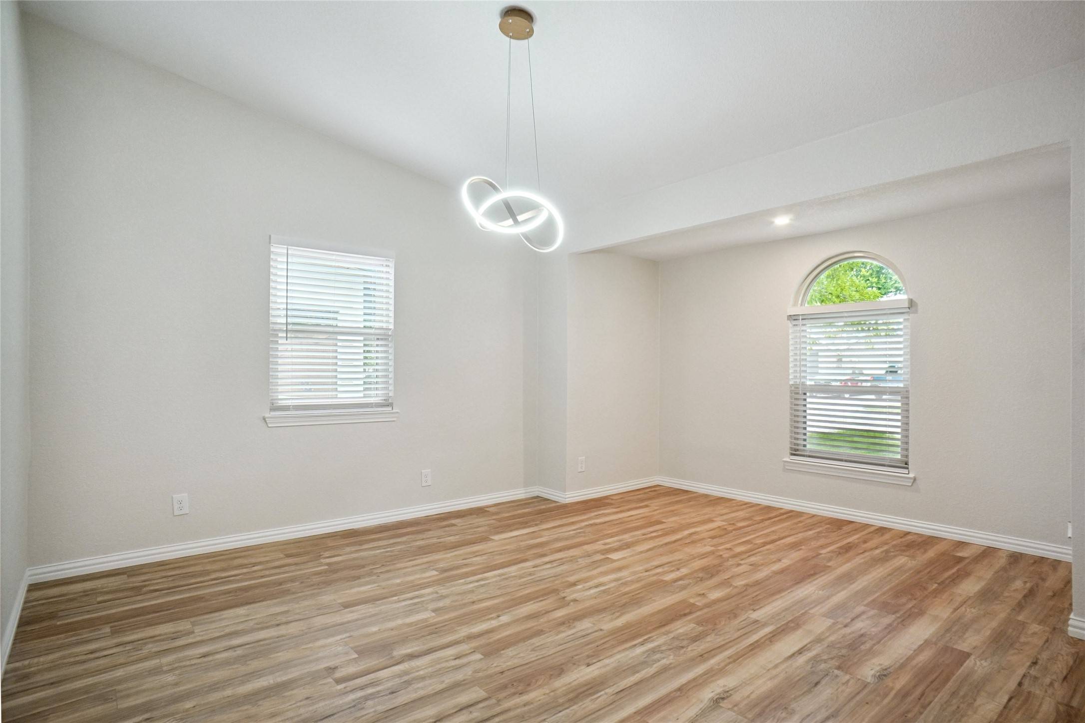 Mesquite, TX 75149,902 Jardin DR