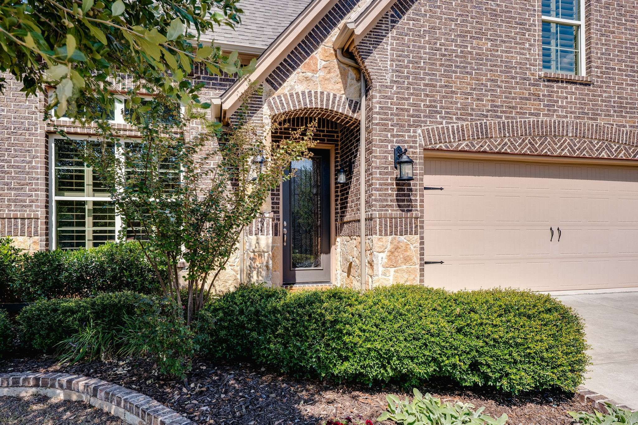 Roanoke, TX 76262,437 Middleton DR