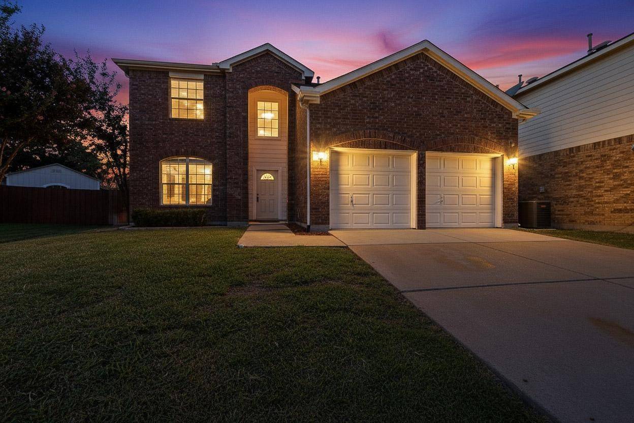 Grand Prairie, TX 75052,3061 Elmbrook DR