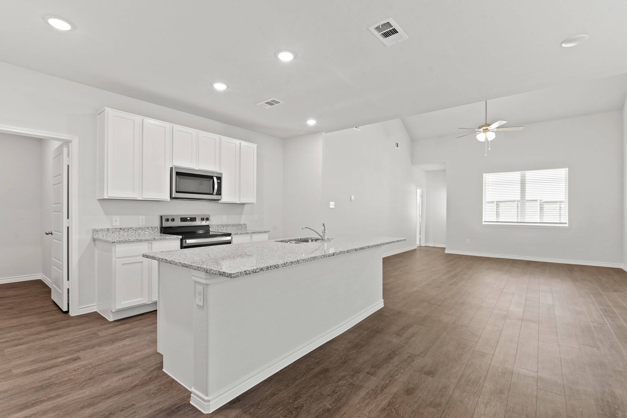 Fort Worth, TX 76131,1132 Wingjet WAY