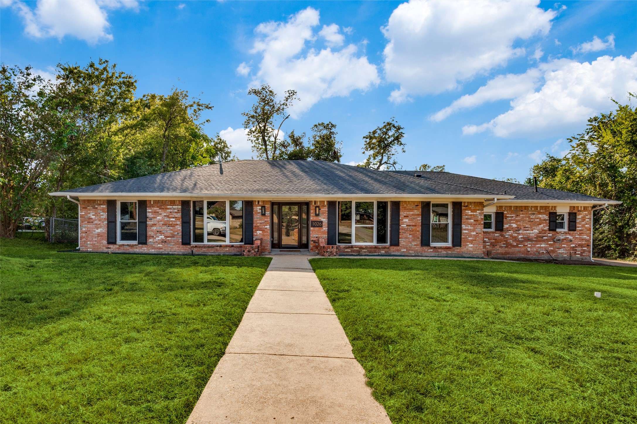 Cedar Hill, TX 75104,1026 Randy RD