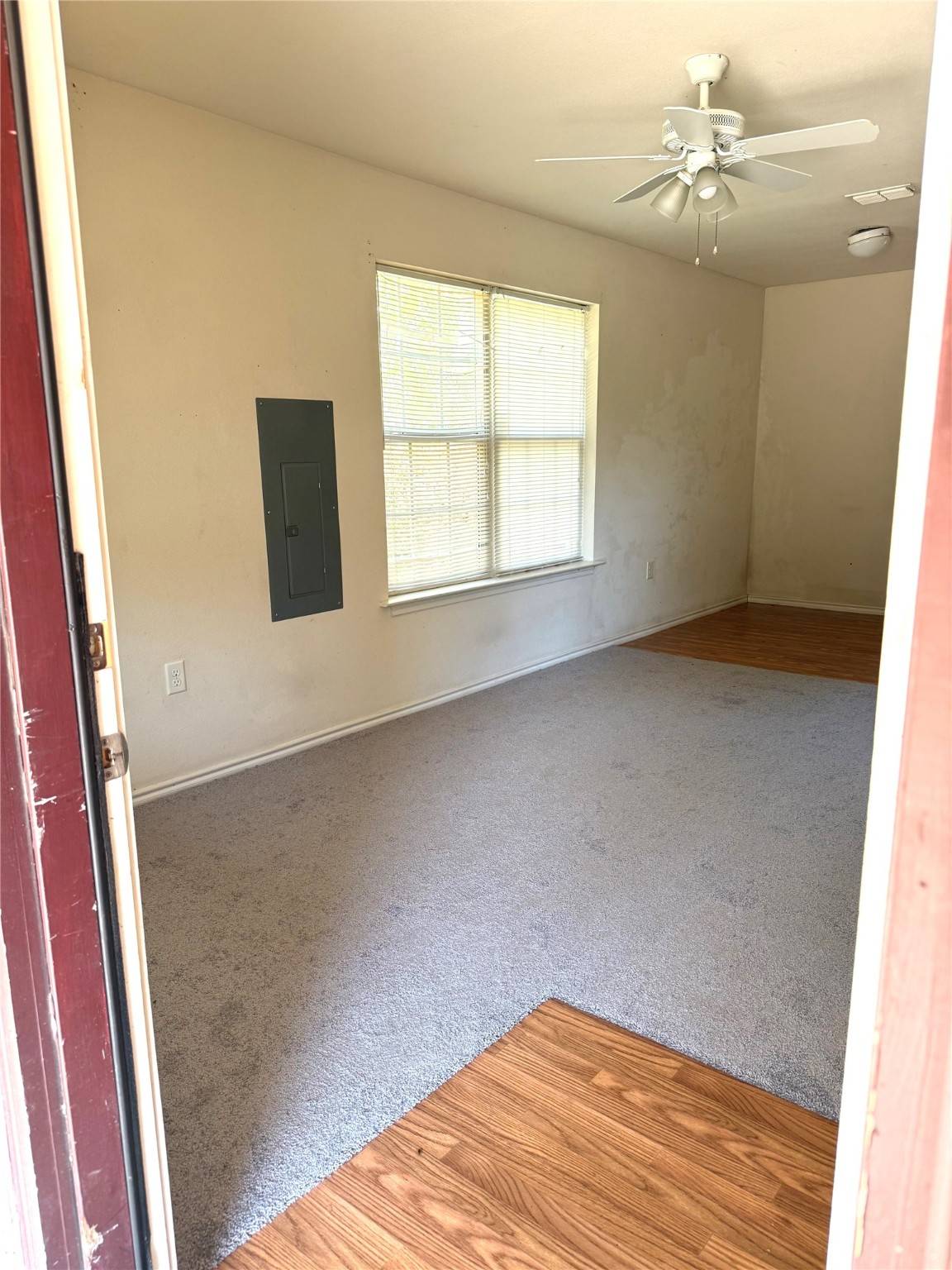 Sulphur Springs, TX 75482,204 Maxwell ST