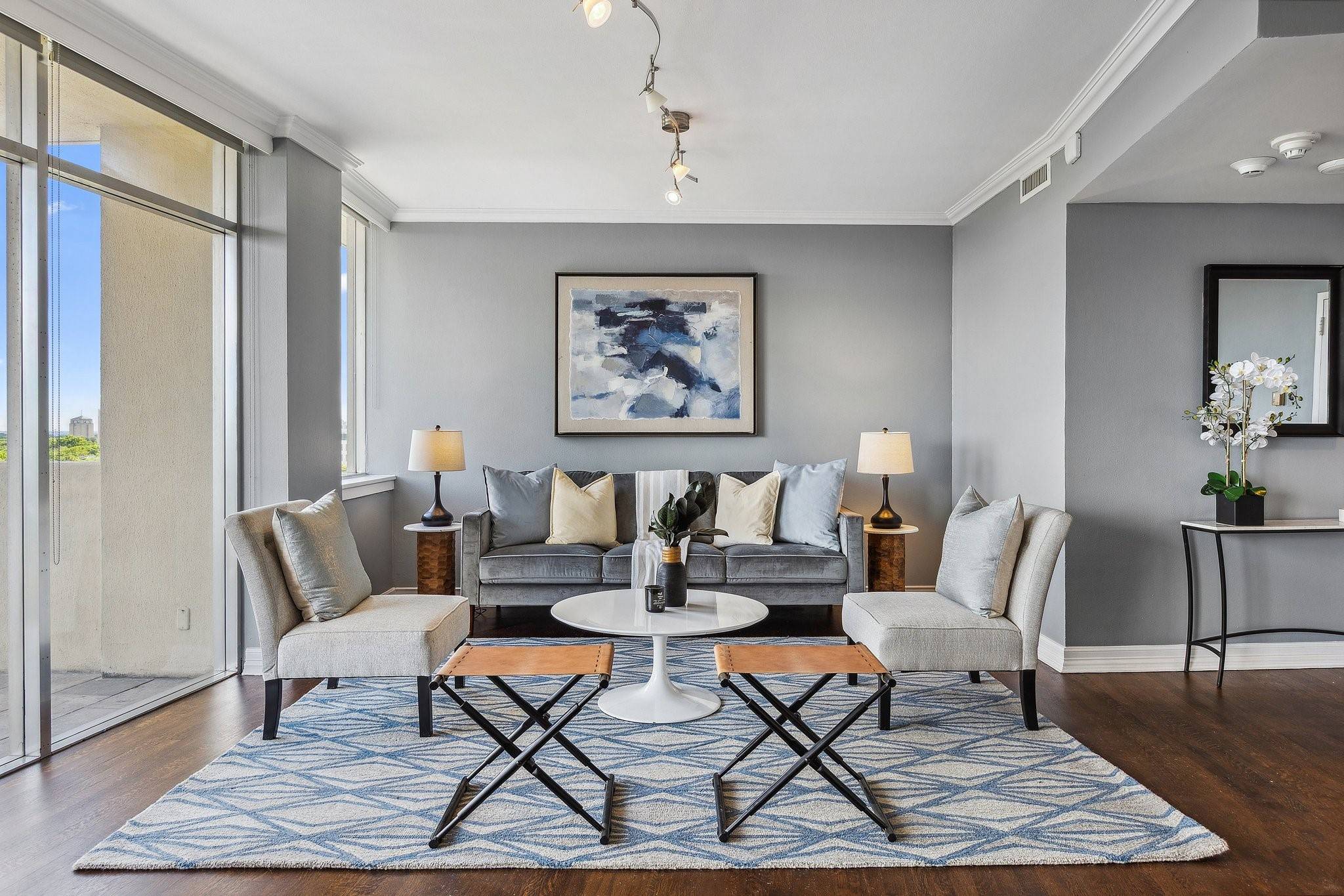 Dallas, TX 75225,6211 W Northwest #701