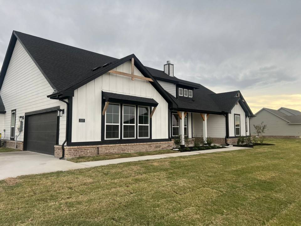 Oak Ridge, TX 75161,3107 White Oak RD