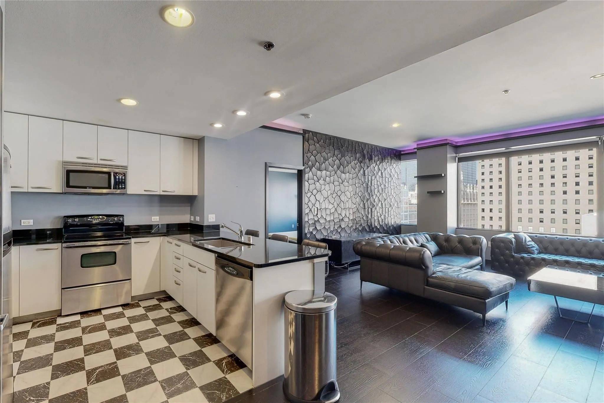 Dallas, TX 75202,1200 Main ST #1511