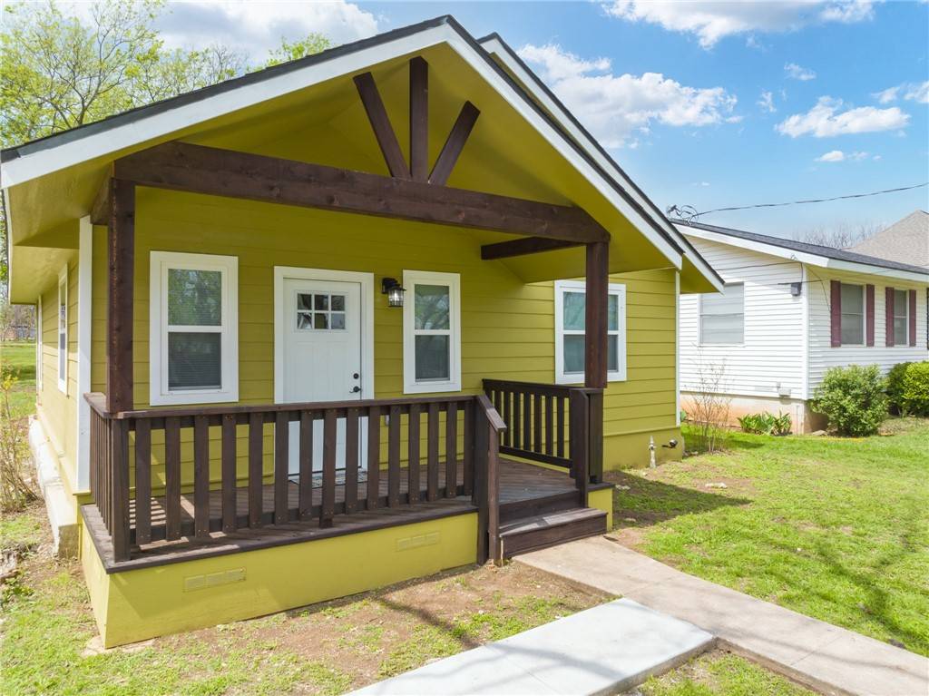 West, TX 76691,408 S Marable ST