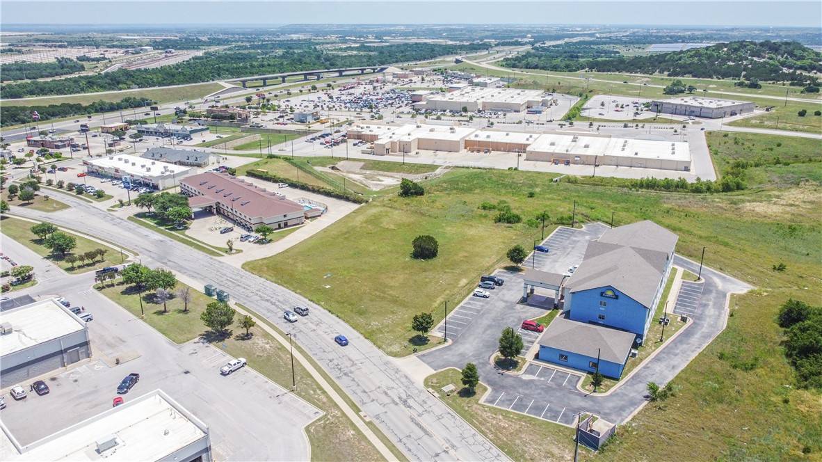 Copperas Cove, TX 76522,325 Constitution DR
