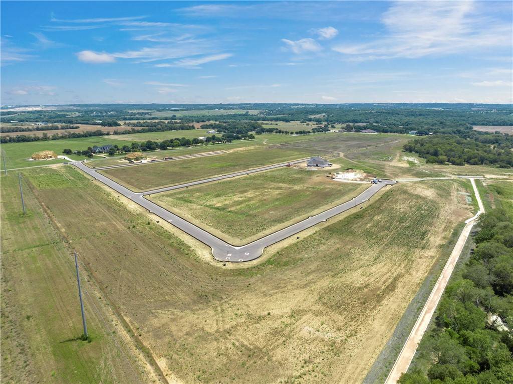 Mcgregor, TX 76657,417 Toledo Bend