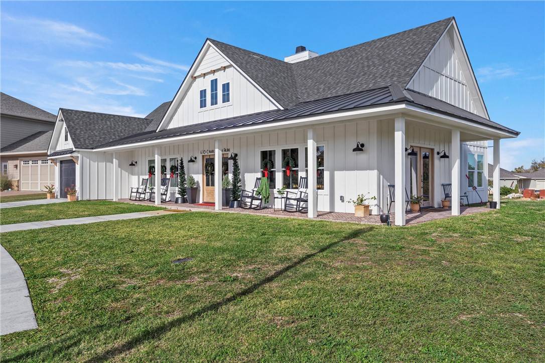 Woodway, TX 76712,410 Charleston Park DR