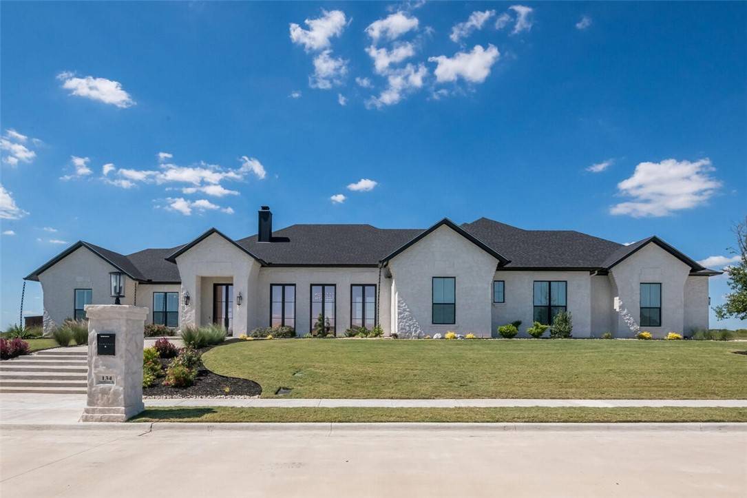 Lorena, TX 76655,134 Sunflower ST