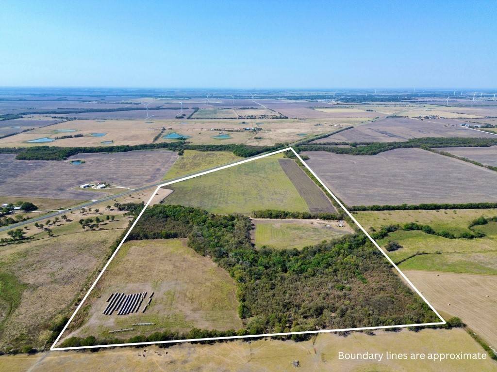 Mart, TX 76664,7668 Hwy 164 W