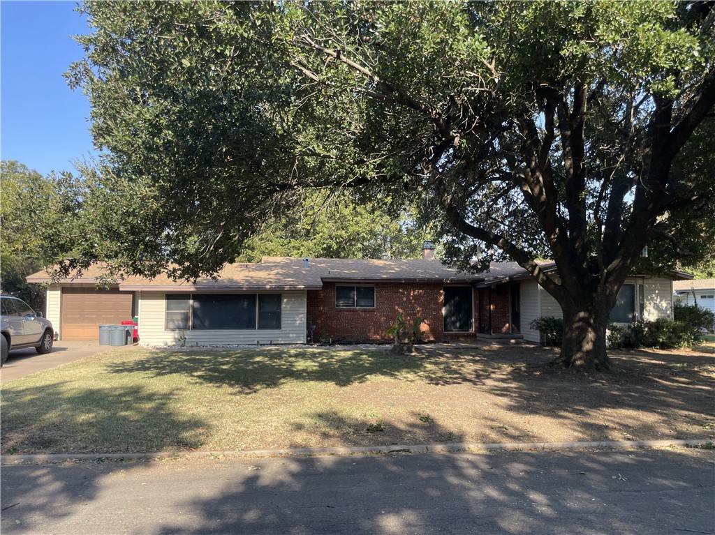 Woodway, TX 76712,325 Bellaire DR