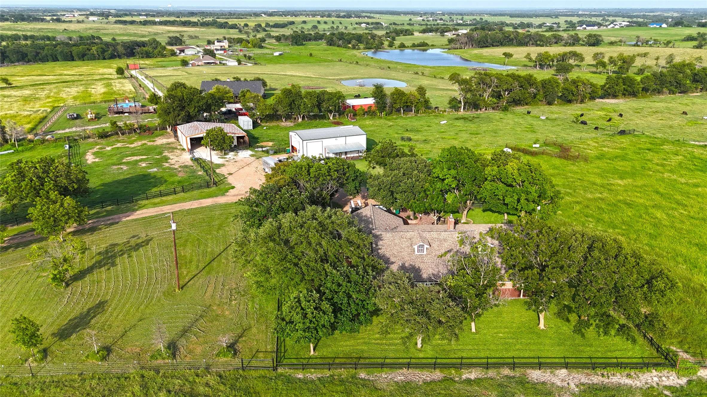 Robinson, TX 76706,347 Howe Hill RD