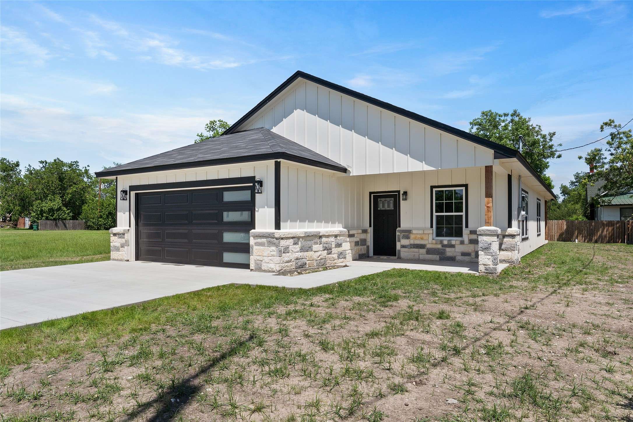 Kosse, TX 76653,502 N Mignonette DR