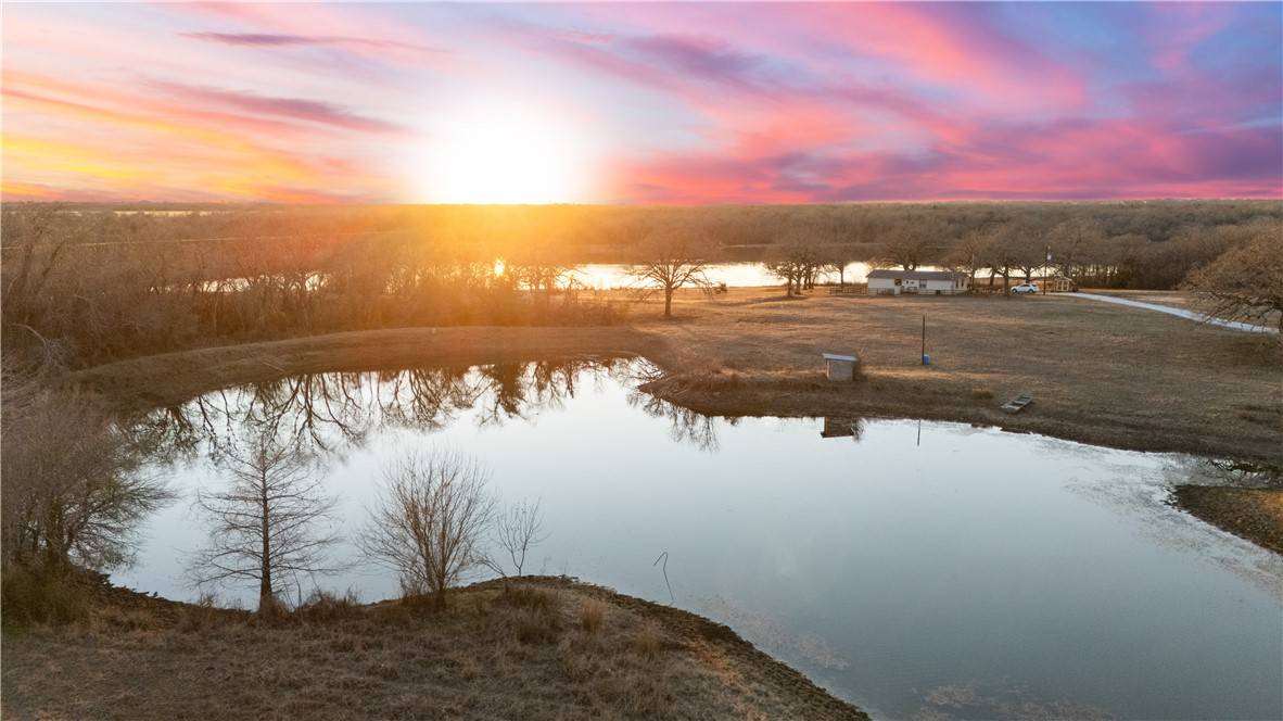 Elm Mott, TX 76640,717 Oak Knoll LN