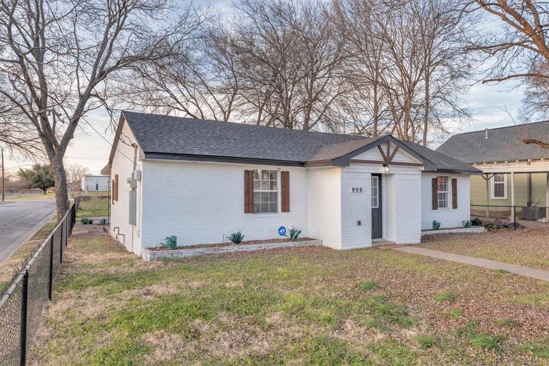 Waco, TX 76704,902 Calumet AVE