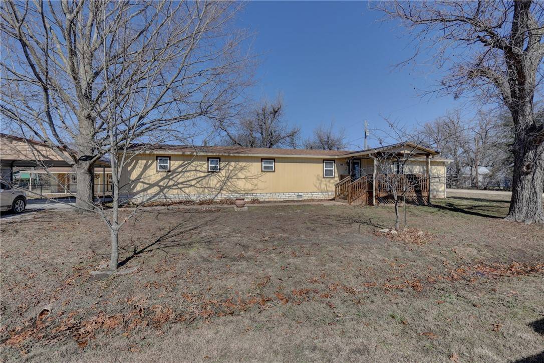 Walnut Springs, TX 76690,117 E Denmark ST