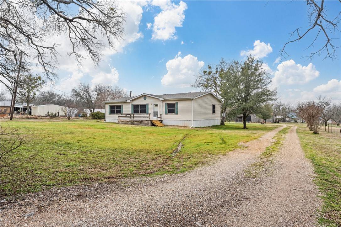 Axtell, TX 76624,429 Water Tower RD