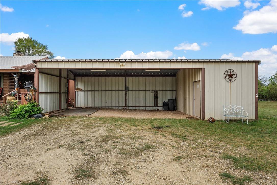 Valley Mills, TX 76689,290 Odle LN