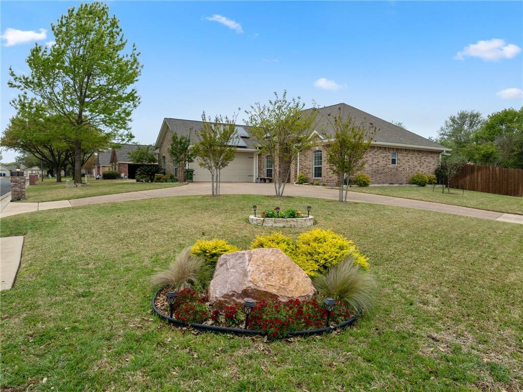 Woodway, TX 76712,9901 Palomino