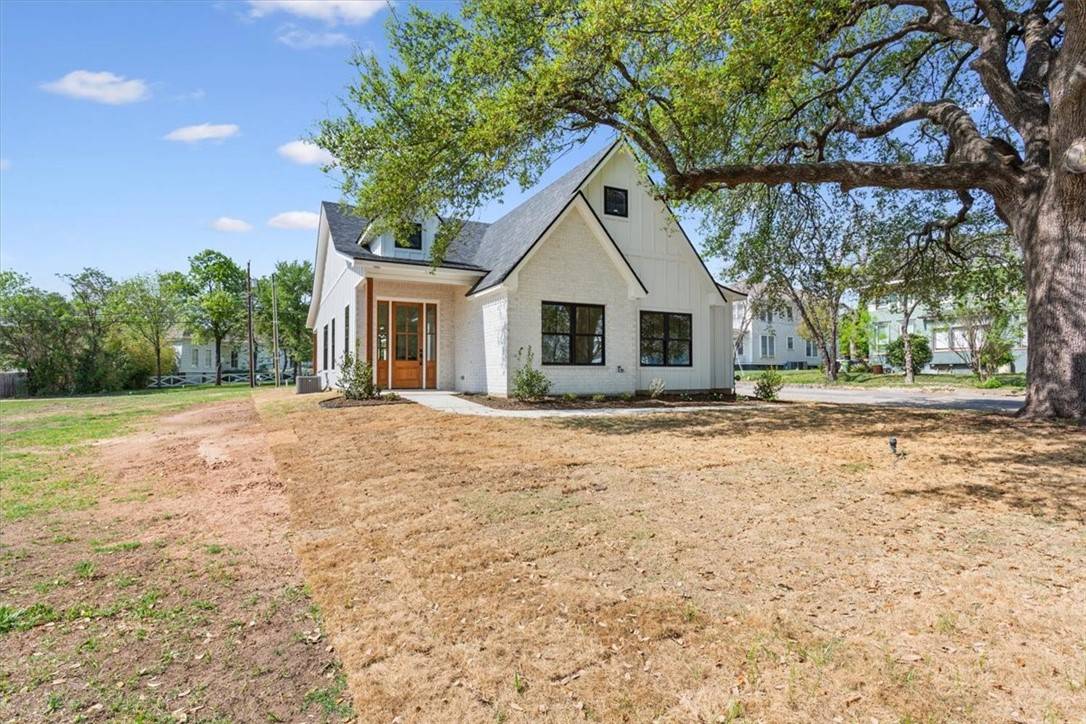 Waco, TX 76707,1901 Sanger AVE