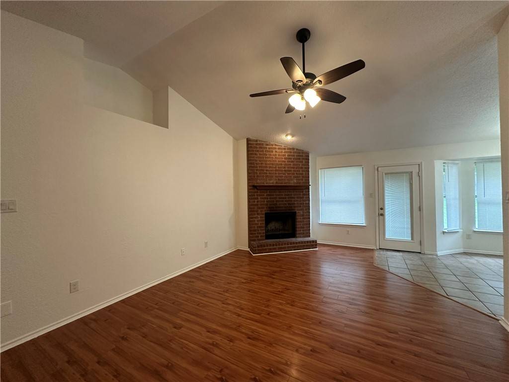 Waco, TX 76712,1900 Real DR
