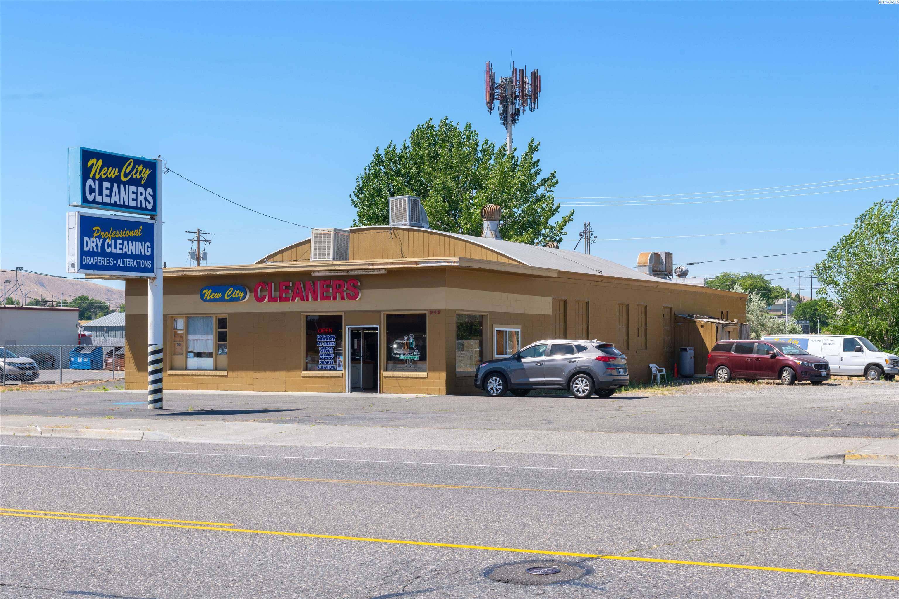 Richland, WA 99352,747 Stevens Drive