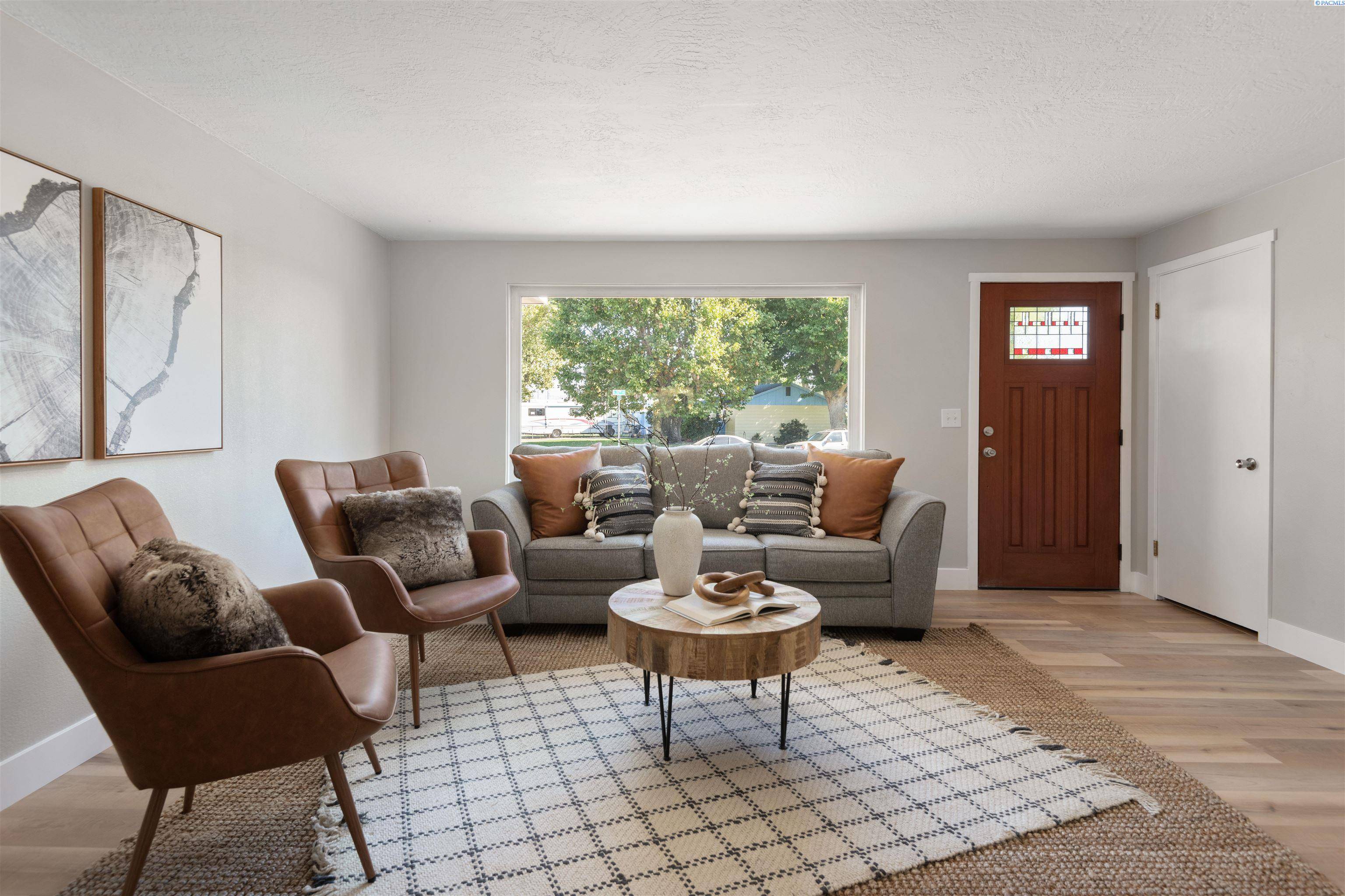 Pasco, WA 99301,1612 N 37th Pl