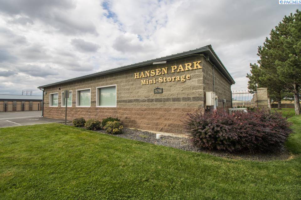 Kennewick, WA 99336,8016 W 4th Ave